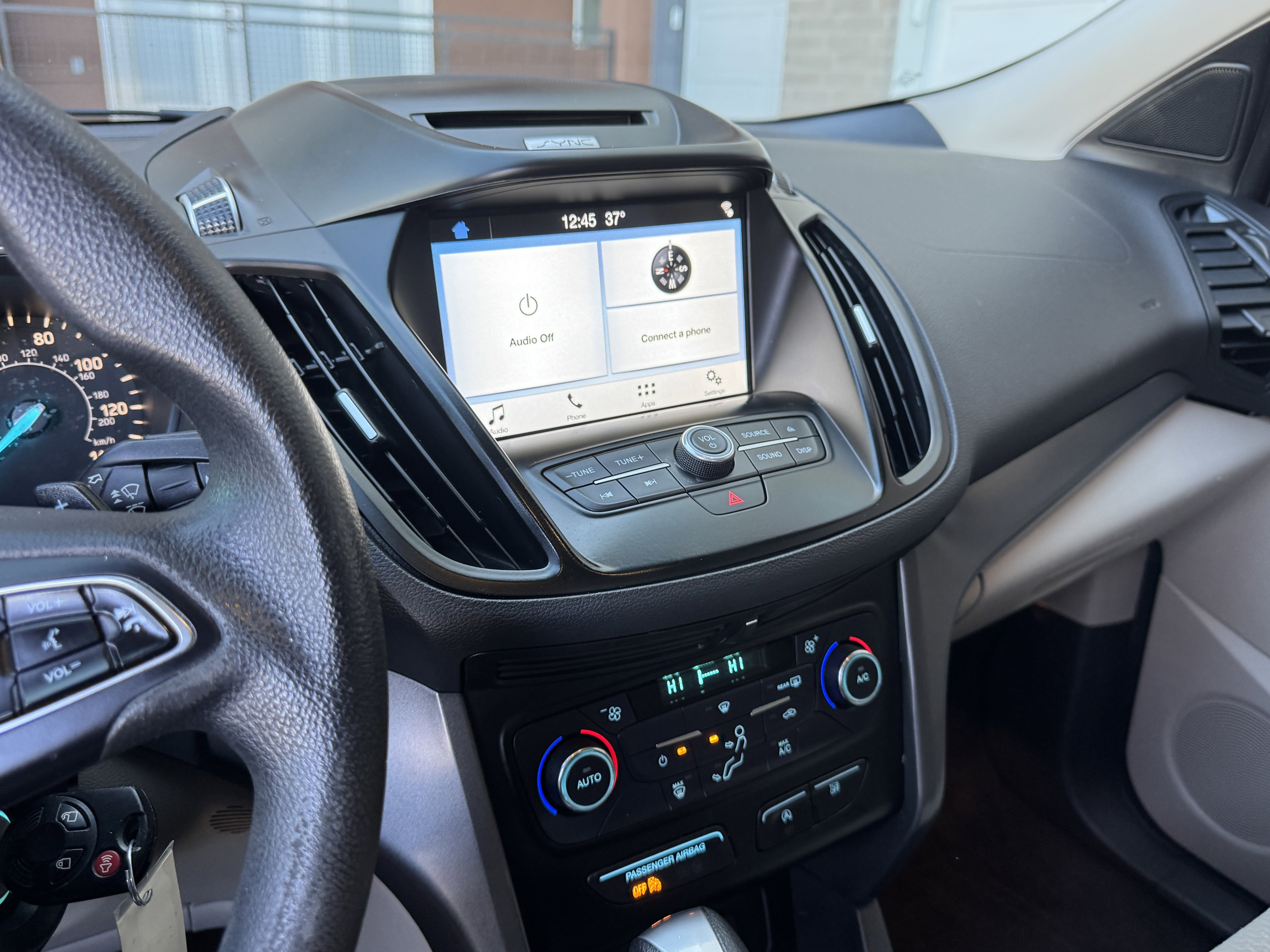 Used 2017 Ford Escape SE w/ Equipment Group 201A image 19