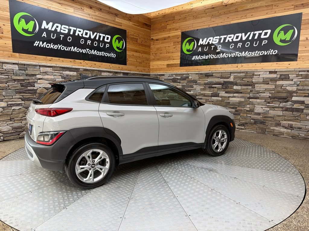 Used 2023 Hyundai Kona SEL AWD/4WD image 10