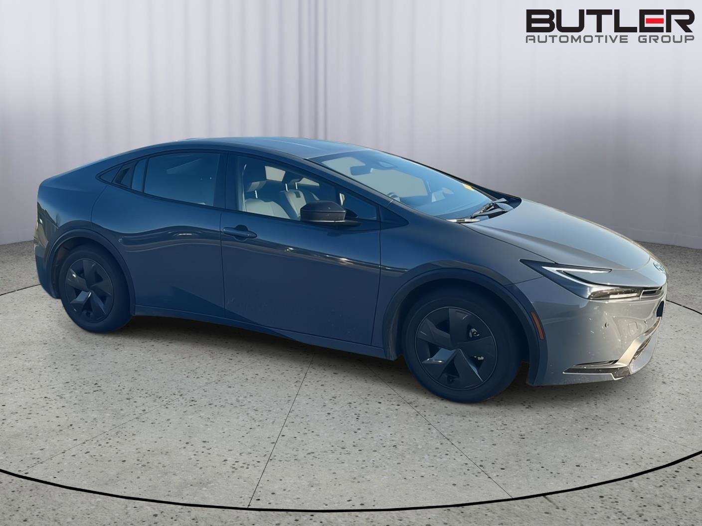 Used 2026 Toyota Prius LE image 6