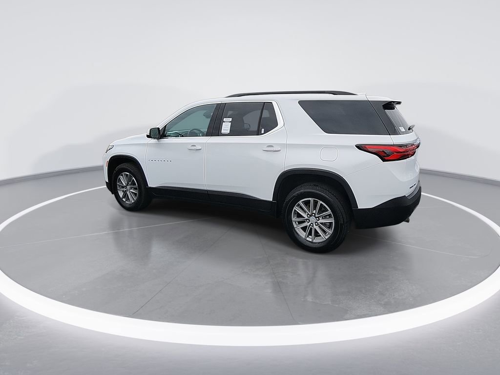 Used 2023 Chevrolet Traverse LT image 6