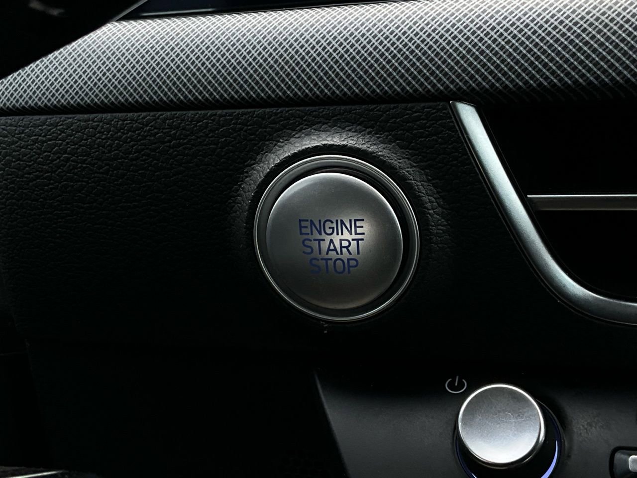 Used 2025 Hyundai Sonata SEL image 28