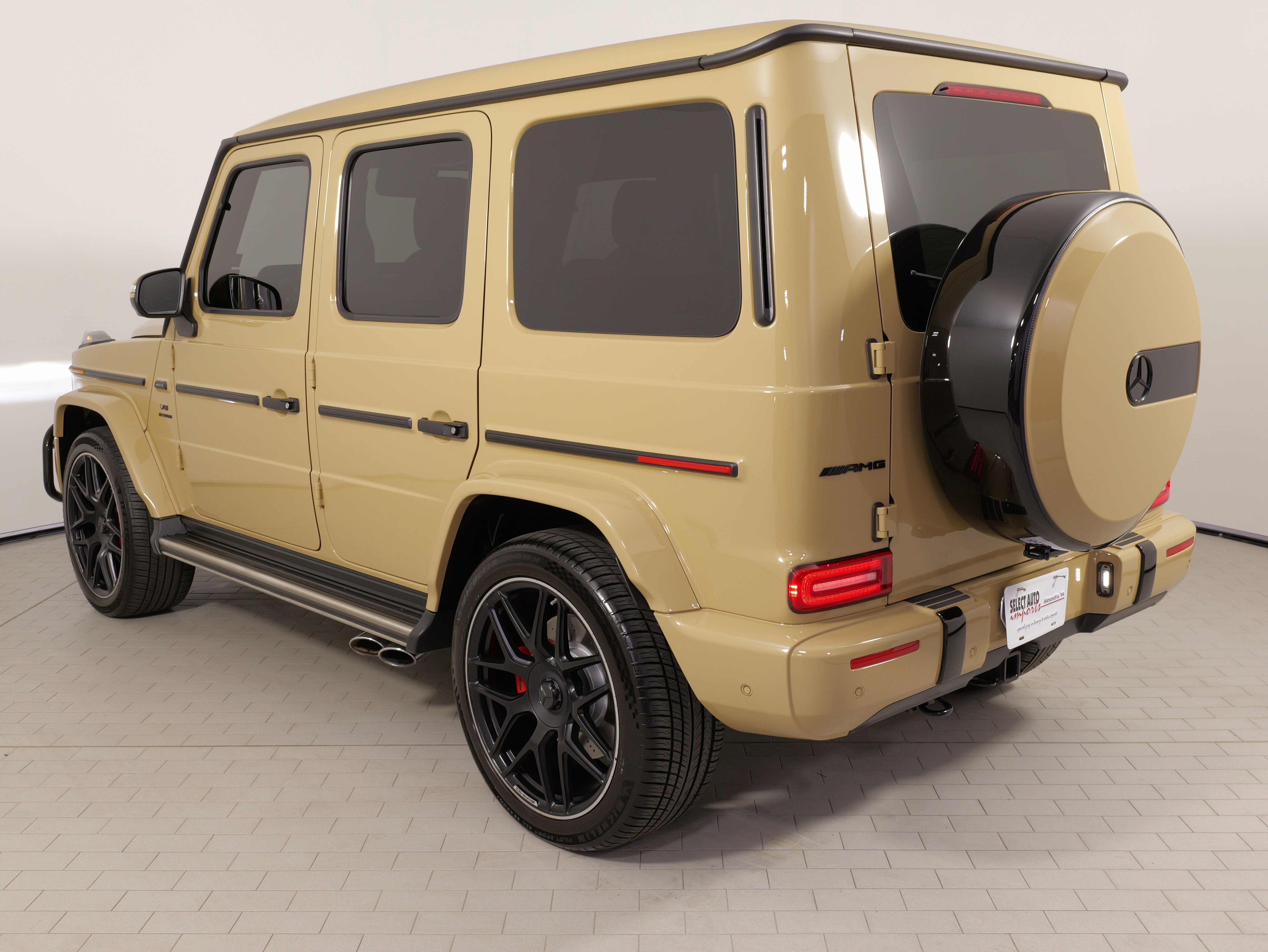 Used 2021 Mercedes-Benz G 63 AMG 4MATIC image 17
