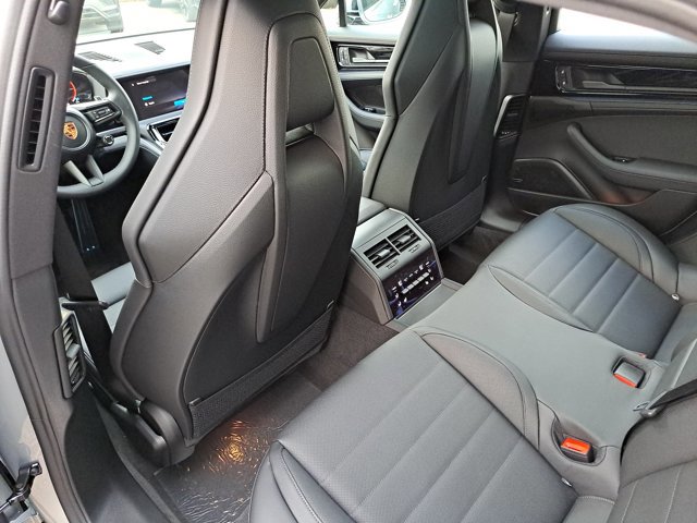 New 2026 Porsche Panamera 4 image 20