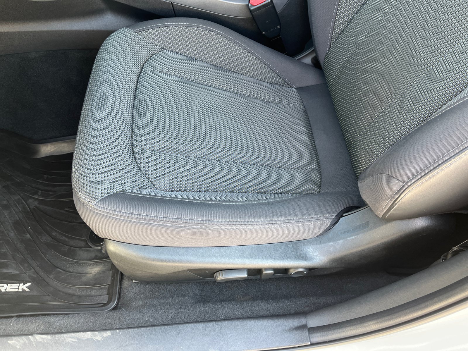 Certified 2024 Subaru Crosstrek 2.0i Premium AWD/4WD image 14