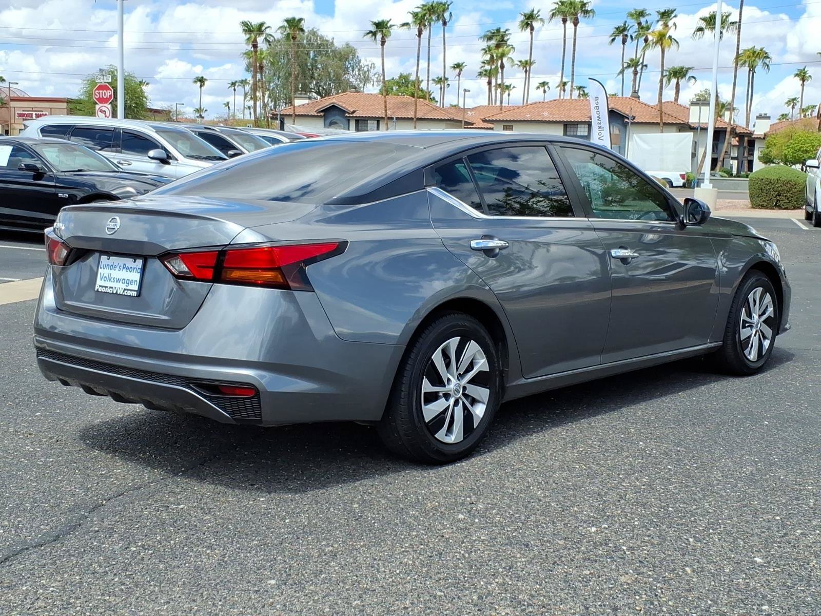Used 2022 Nissan Altima 2.5 S FWD image 7