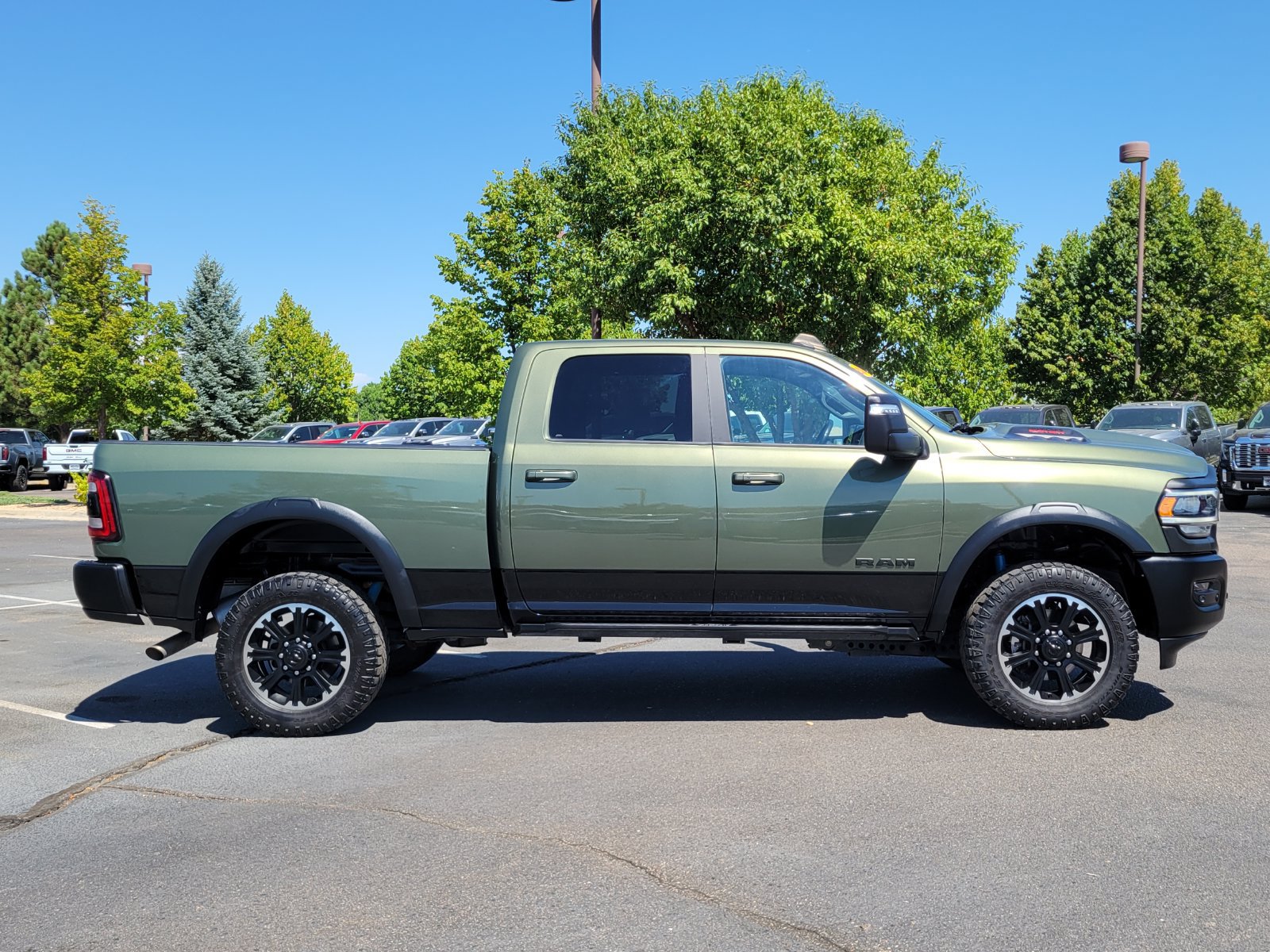 Used 2024 RAM 2500 Rebel AWD/4WD image 2