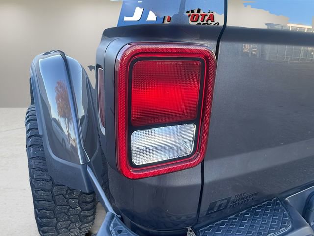 Used 2021 Jeep Gladiator Sport image 11