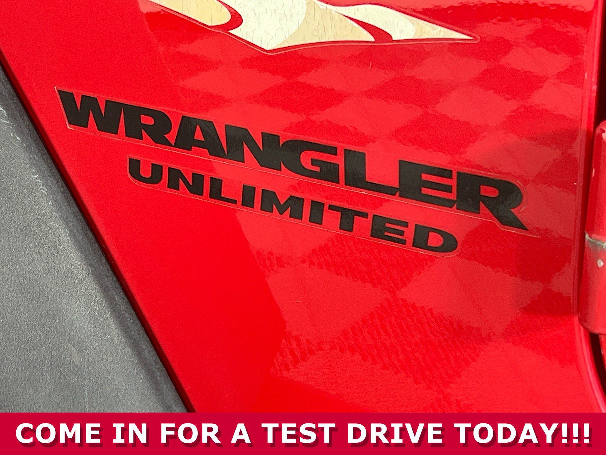 Used 2013 Jeep Wrangler Unlimited Sahara w/ Connectivity Group image 29