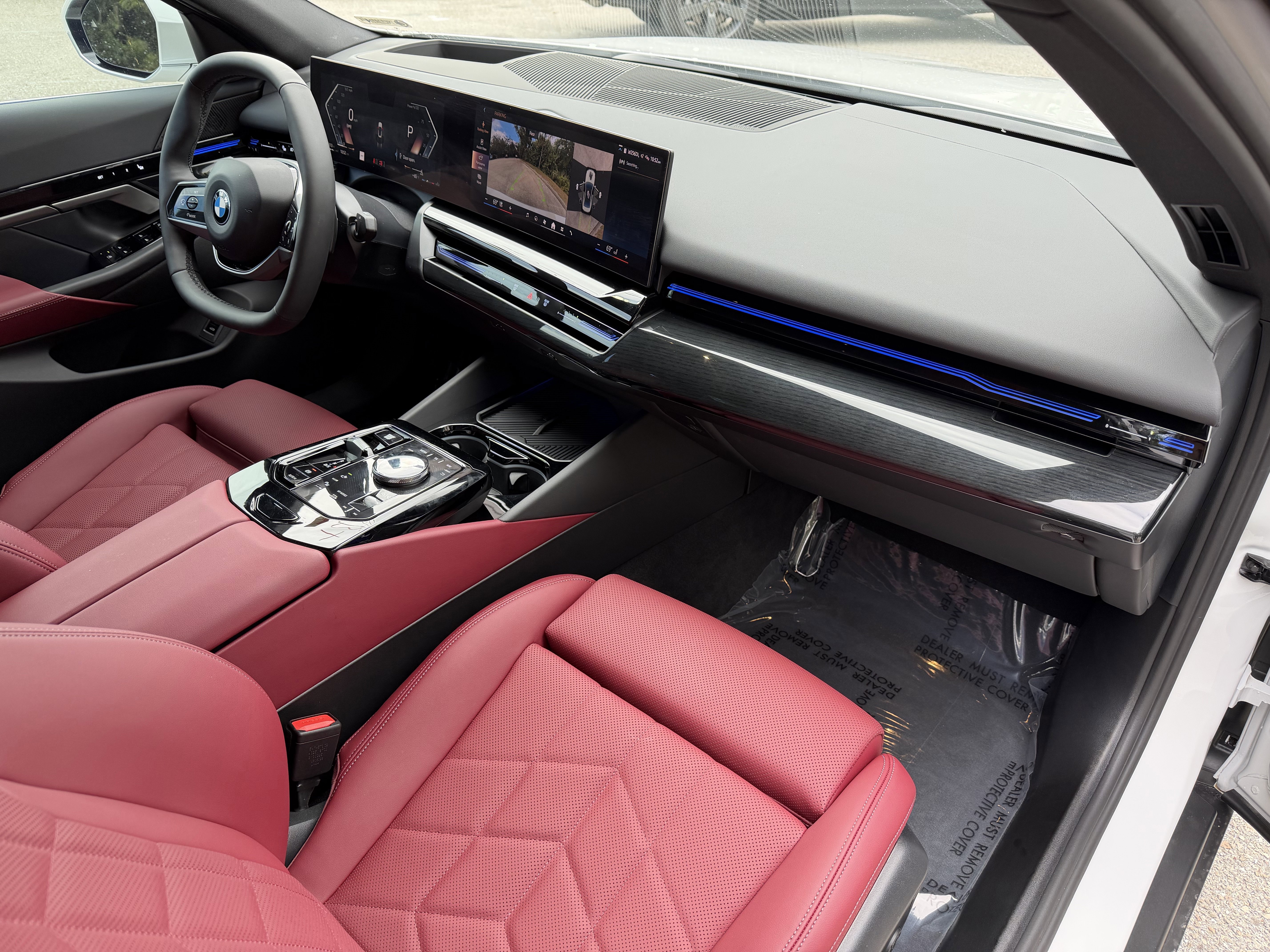 Used 2026 BMW 530i w/ Premium Package image 14