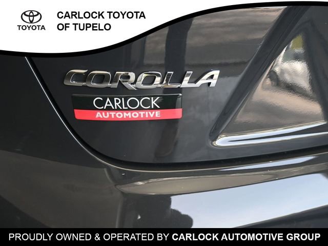 Used 2025 Toyota Corolla LE image 31