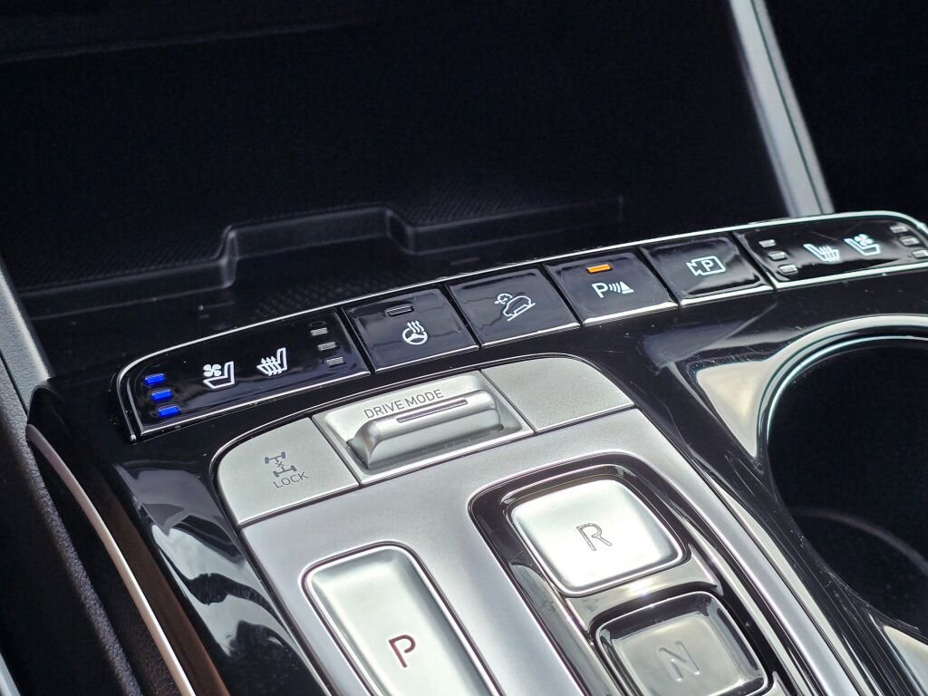 Used 2022 Hyundai Tucson Limited image 34