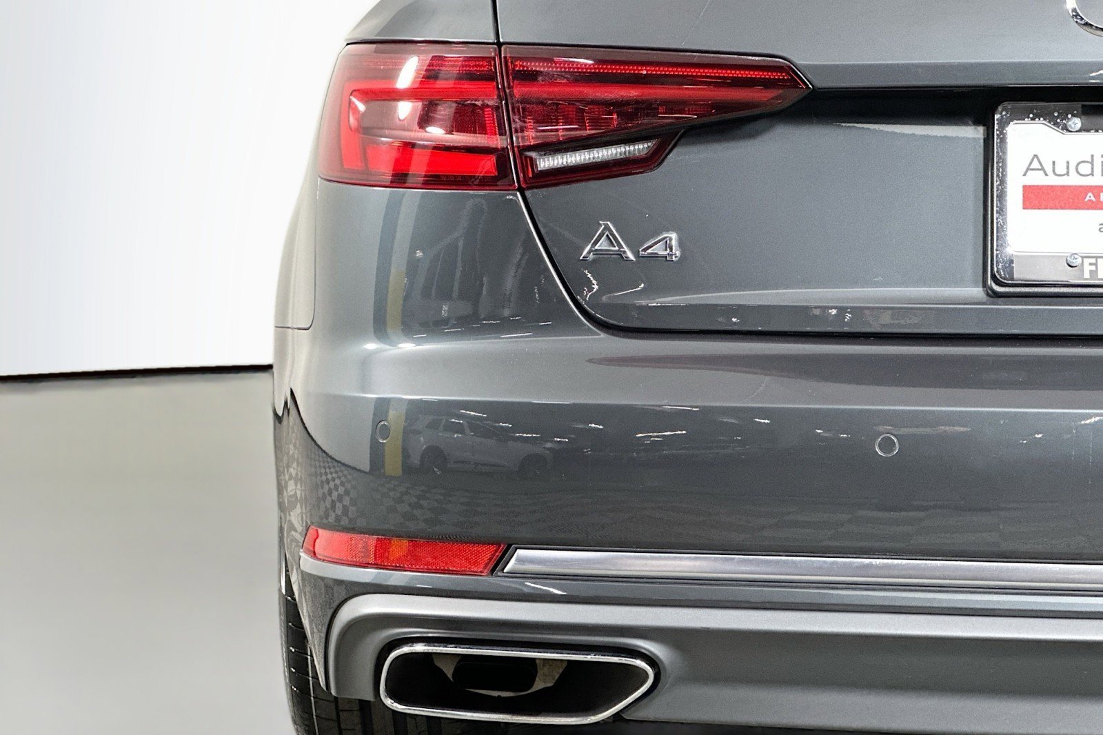 Used 2019 Audi A4 2.0T Premium Plus w/ Premium Plus Package FWD image 17