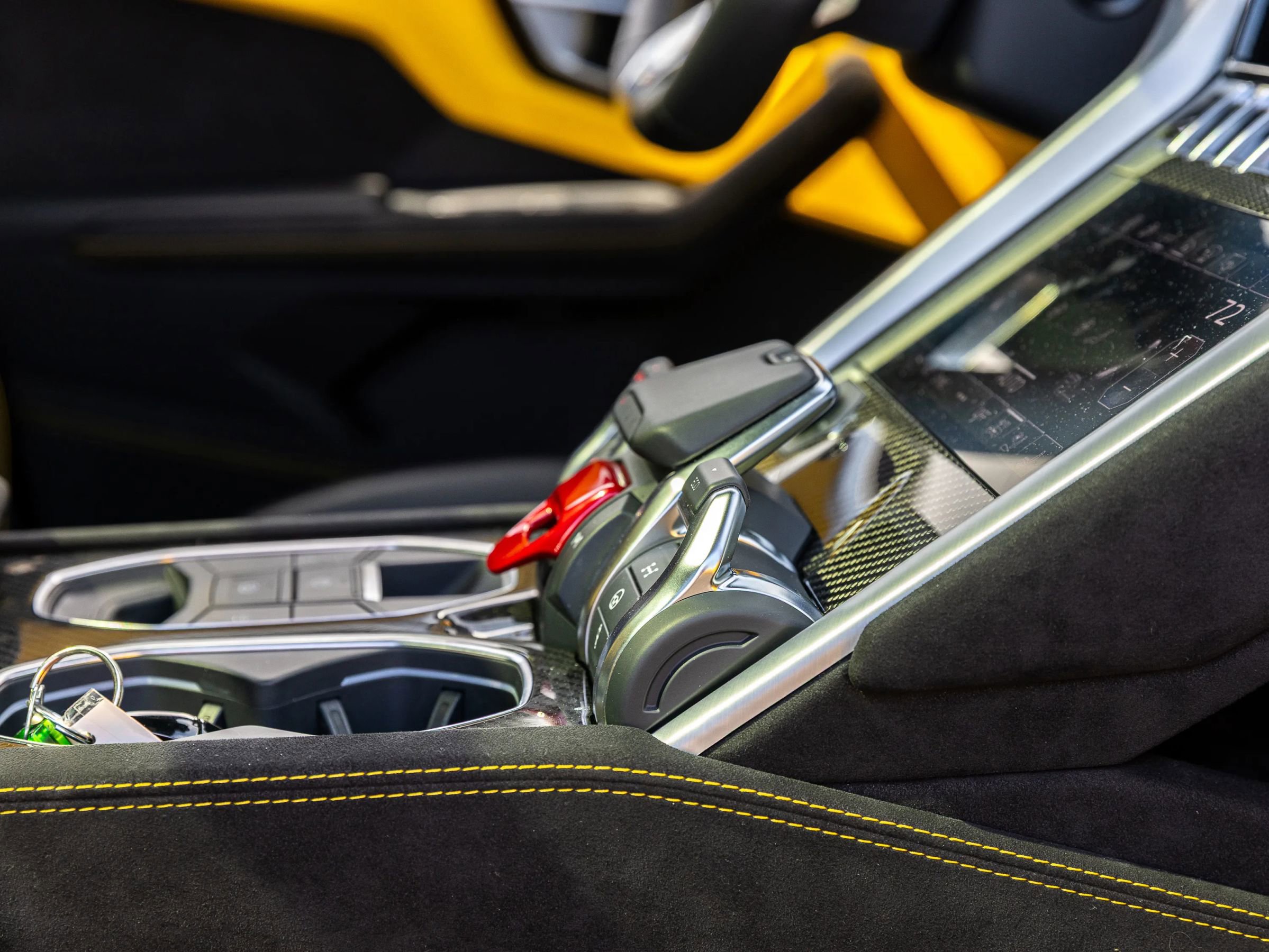 Used 2024 Lamborghini Urus S image 42