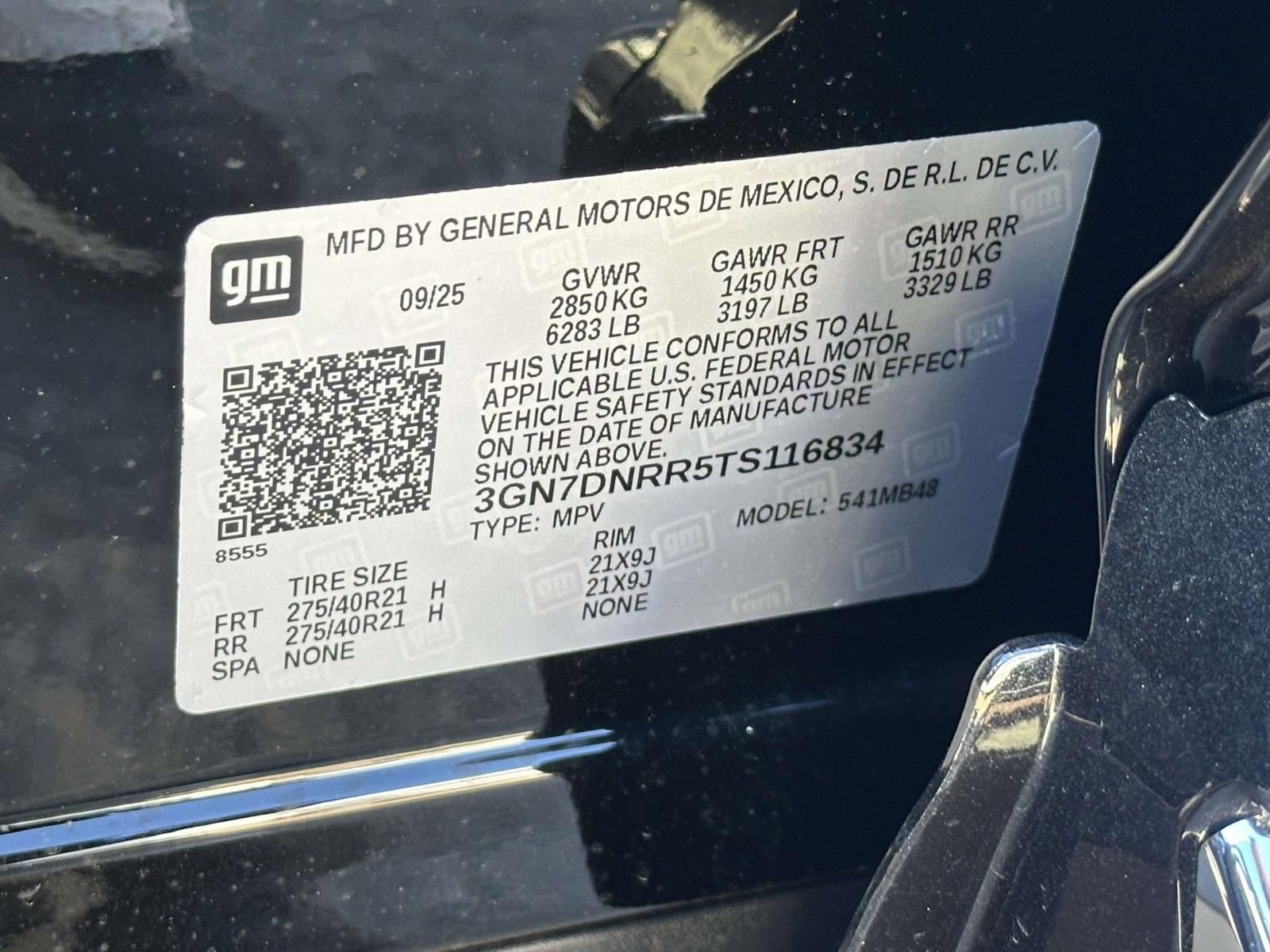New 2026 Chevrolet Equinox EV LT w/ Convenience Package II AWD/4WD image 27