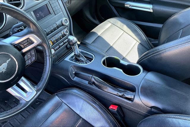 Used 2020 Ford Mustang GT RWD image 14