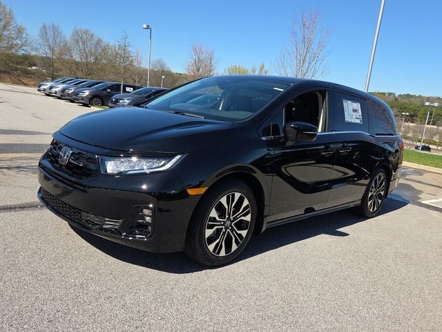 New 2026 Honda Odyssey Elite image 3