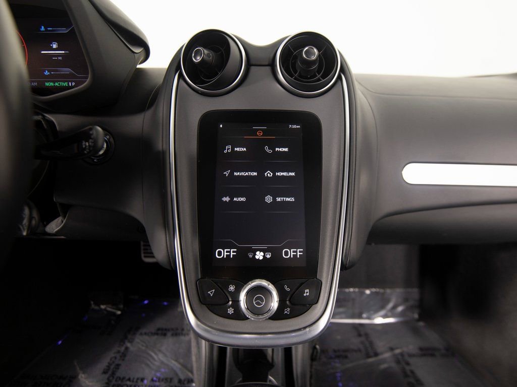 Used 2020 McLaren GT image 13