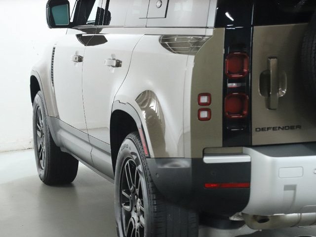 Certified 2023 Land Rover Defender 110 S AWD/4WD image 6