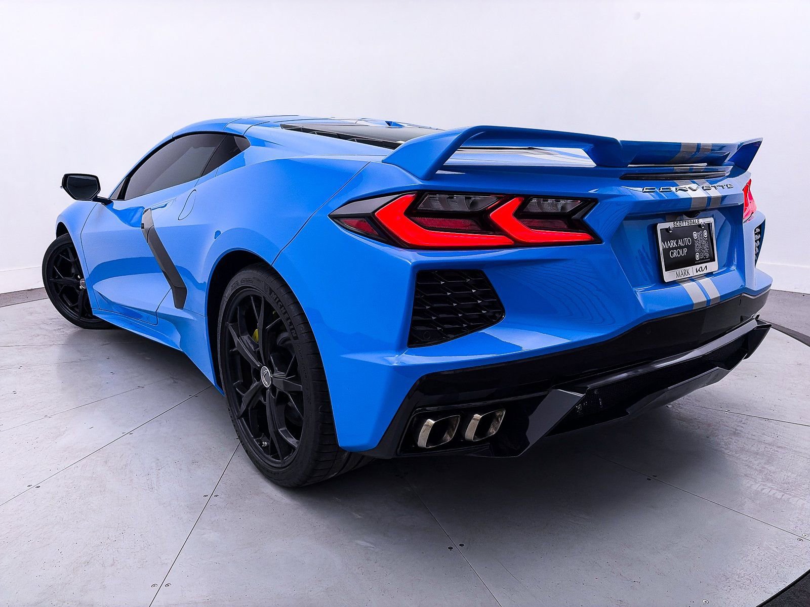 Used 2020 Chevrolet Corvette Stingray Premium Cpe w/ 3LT Preferred Equipment Group image 18