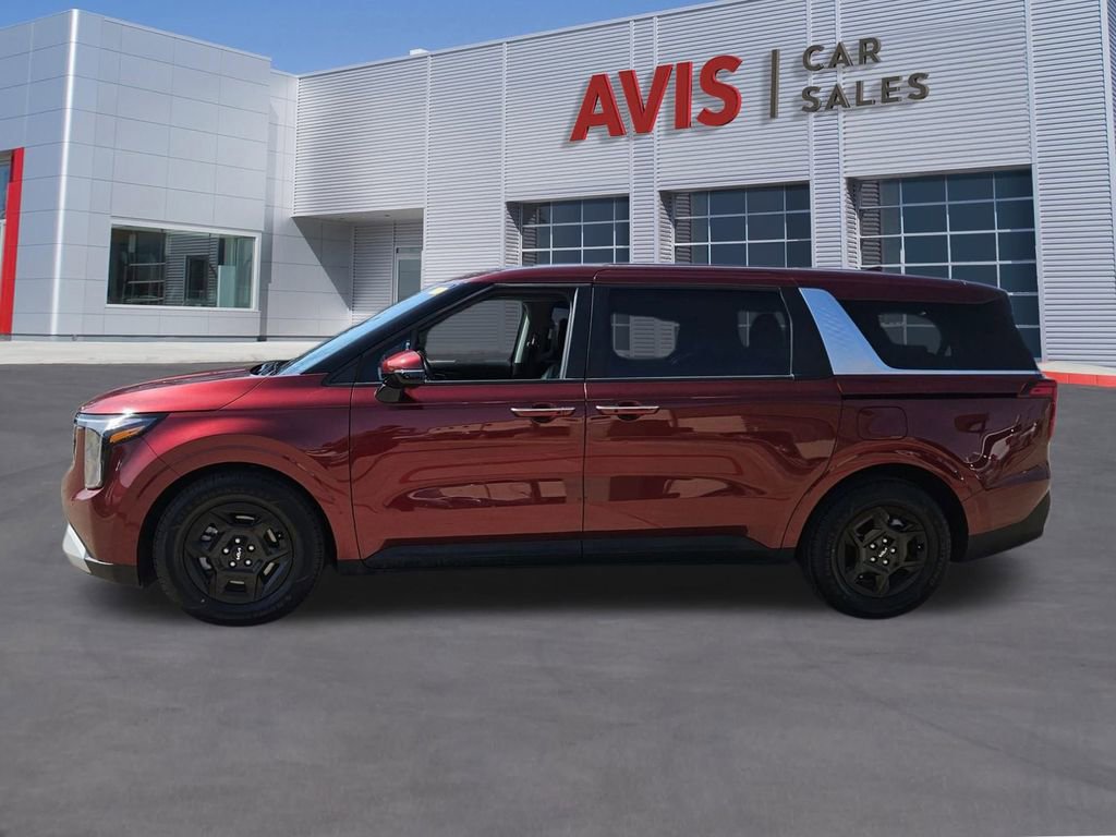 Used 2025 Kia Carnival image 2