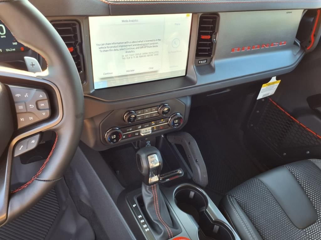 New 2025 Ford Bronco Raptor image 17