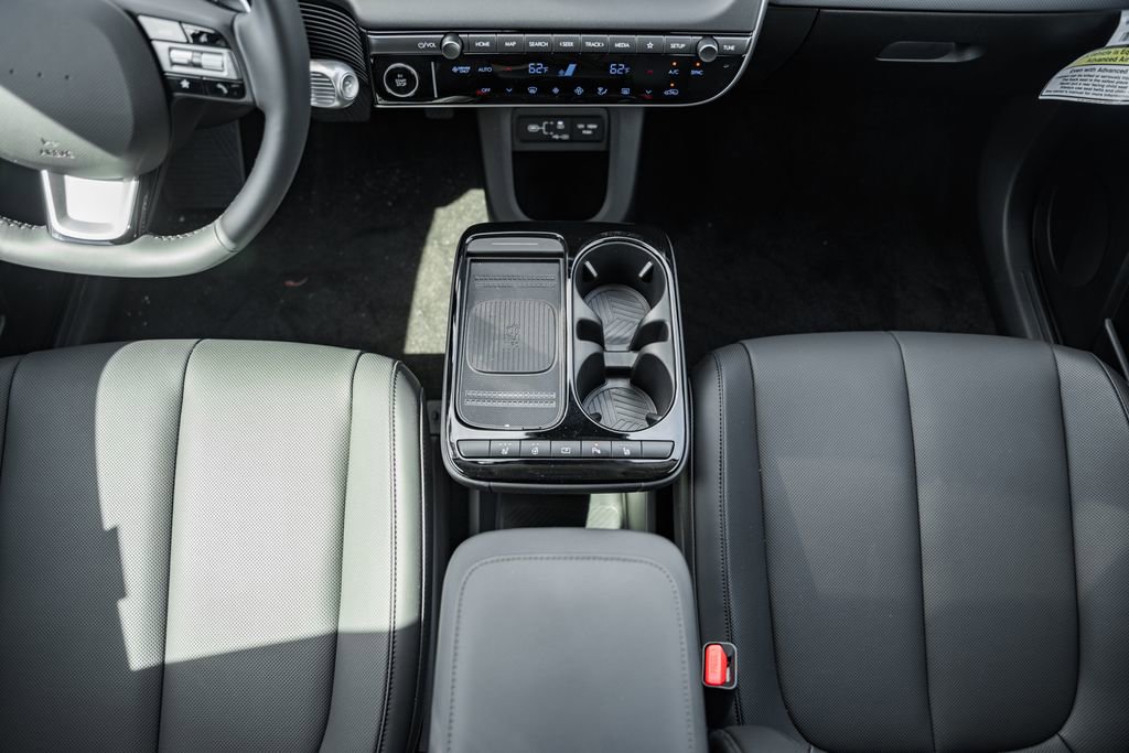 New 2025 Hyundai Ioniq 5 SEL image 26