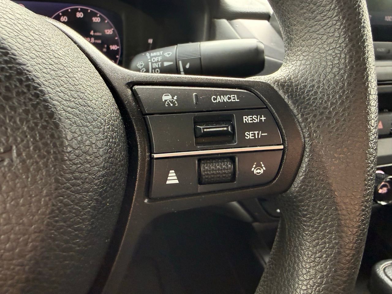 Used 2023 Honda Accord EX image 13