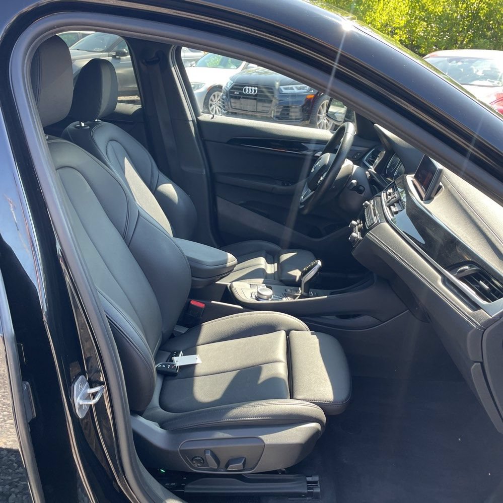Used 2020 BMW X2 xDrive28i w/ Convenience Package AWD/4WD image 12