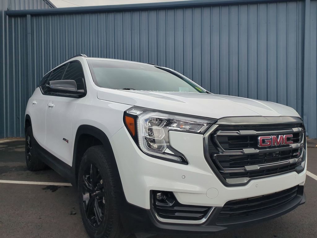 Used 2023 GMC Terrain AT4 w/ Infotainment Package II AWD/4WD image 3