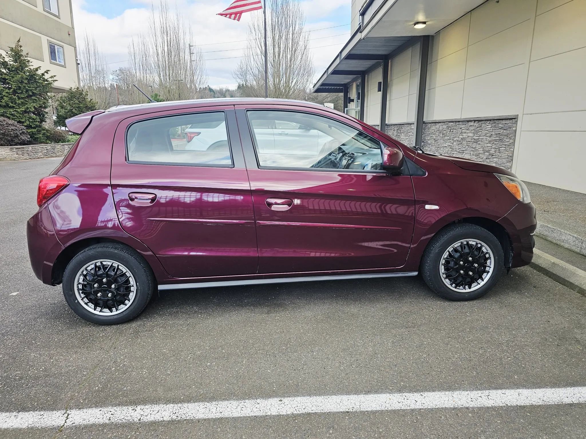 Used 2020 Mitsubishi Mirage ES image 6
