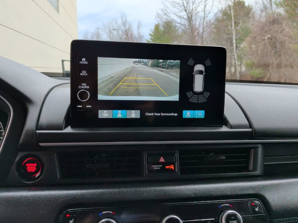 Certified 2023 Honda Pilot Touring image 24