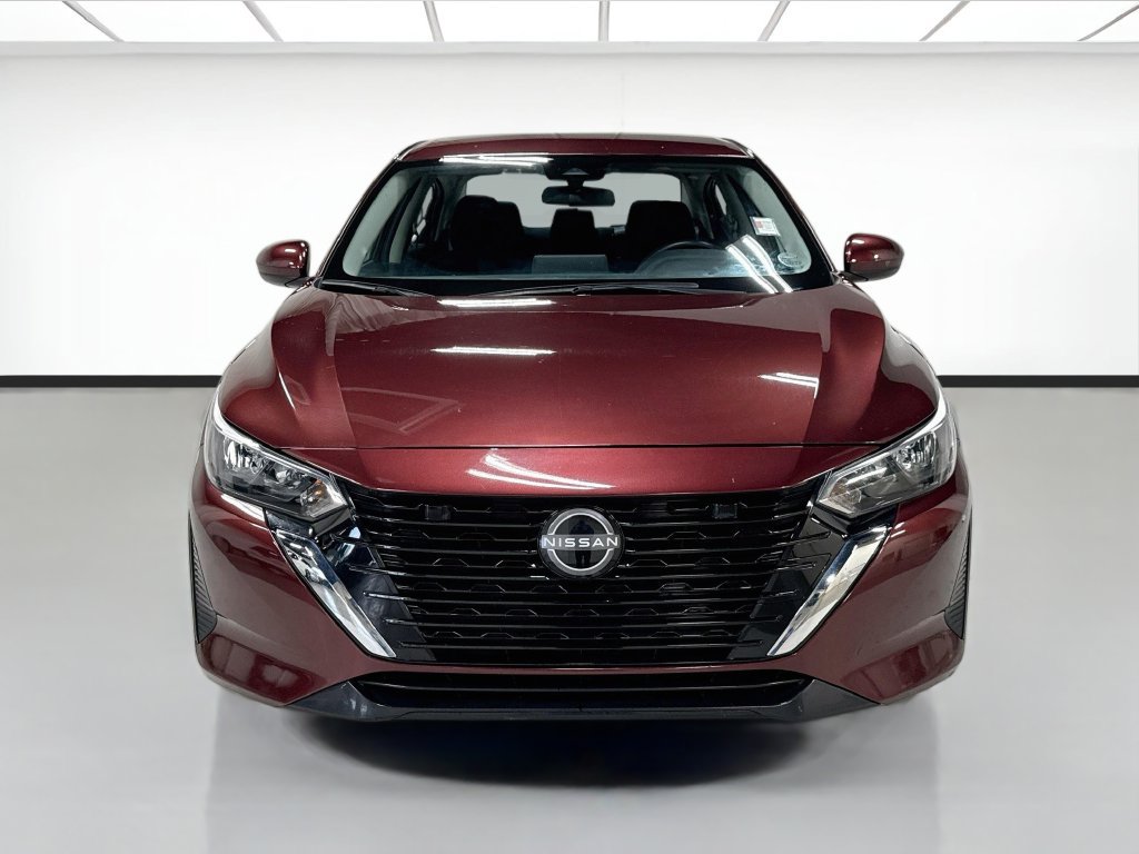 Used 2024 Nissan Sentra SV FWD image 2