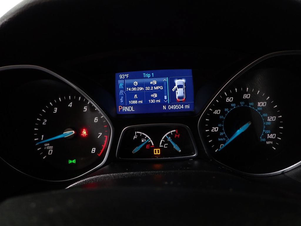 Used 2014 Ford Focus SE w/ SE Sport Package FWD image 23
