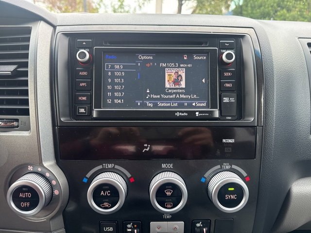 Used 2015 Toyota Sequoia Limited image 34