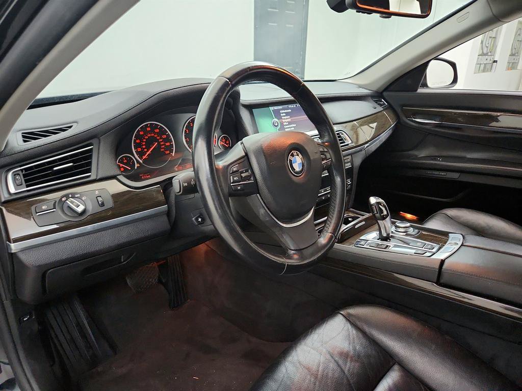 Used 2012 BMW 740i RWD image 12