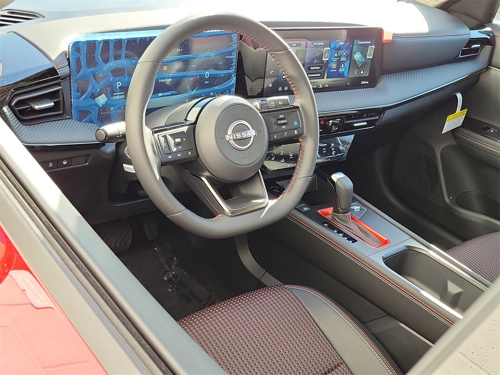 New 2026 Nissan Kicks SR w/ SR Premium Package image 4