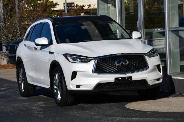 Used 2023 INFINITI QX50 Luxe AWD/4WD image 6