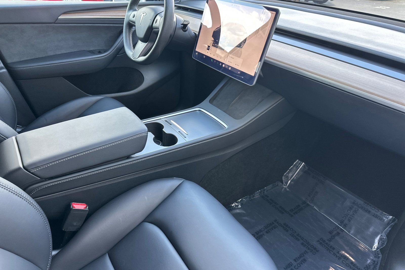 Used 2024 Tesla Model Y Long Range image 19