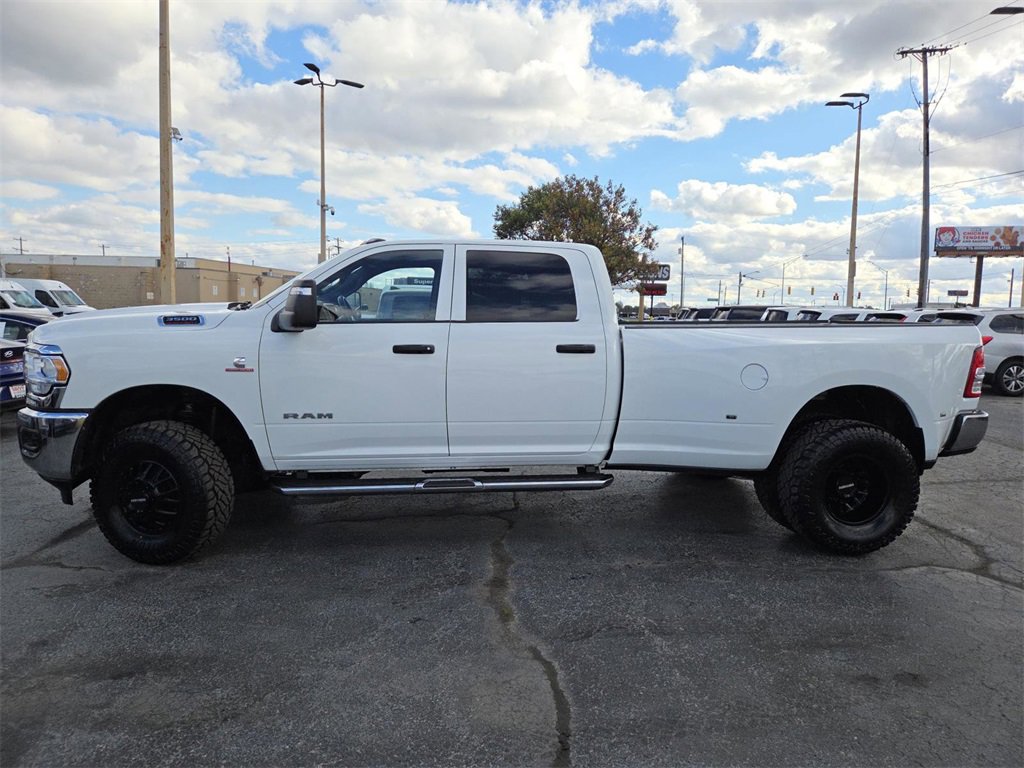 Used 2024 RAM 3500 Big Horn image 17