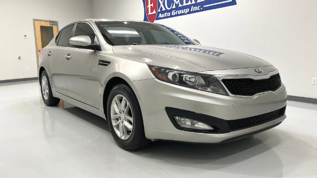 Used 2013 Kia Optima LX w/ Convenience Plus Pkg FWD image 4