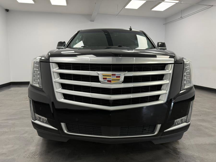 Used 2015 Cadillac Escalade Premium image 12