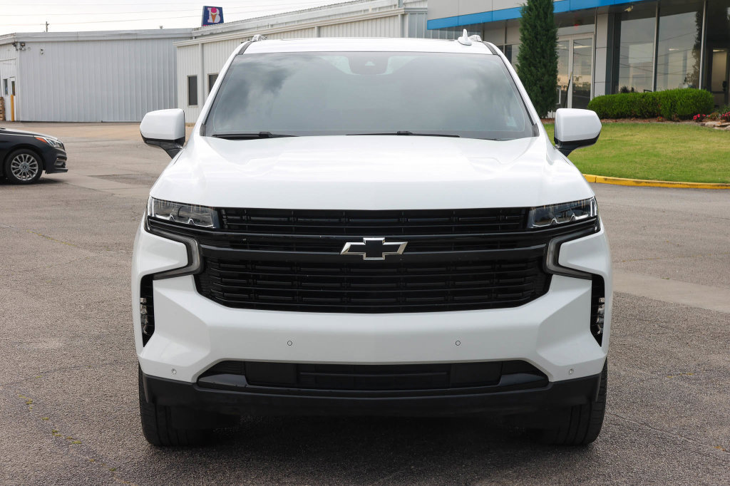 Used 2023 Chevrolet Tahoe RST AWD/4WD image 2