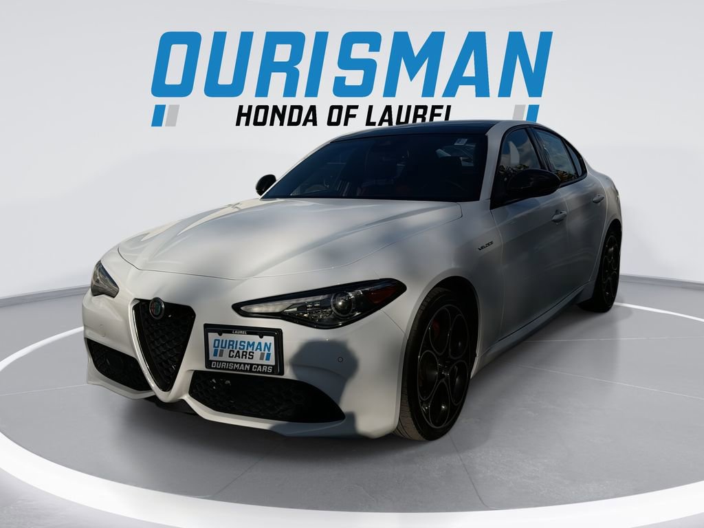 Used 2022 Alfa Romeo Giulia Veloce