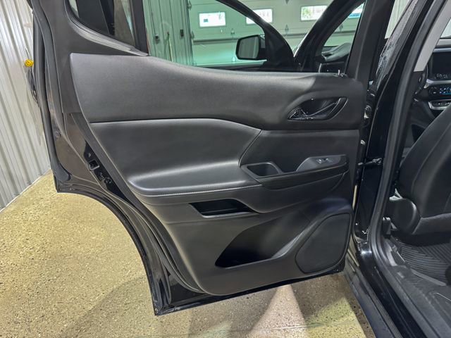 Used 2020 GMC Acadia SLT w/ Driver Alert Package II image 22