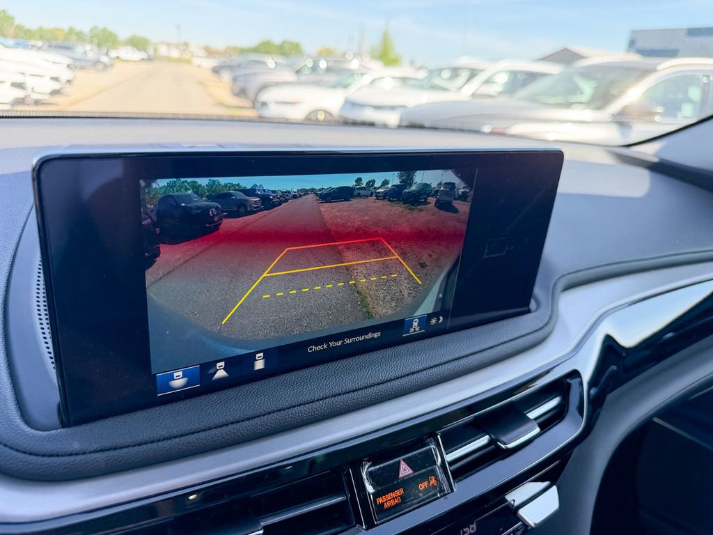 New 2026 Acura MDX SH-AWD image 22