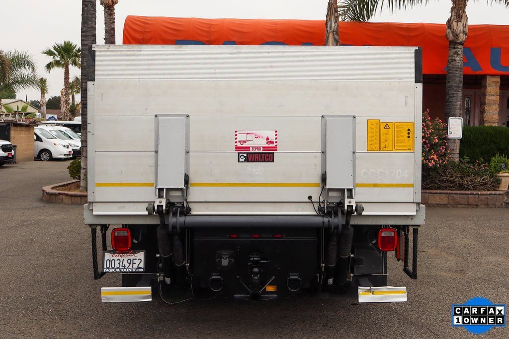 Used 2017 Ford F550 2WD Crew Cab Super Duty image 7