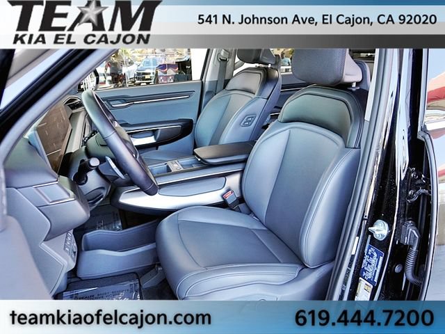 Certified 2024 Kia EV9 Light Long Range RWD image 16