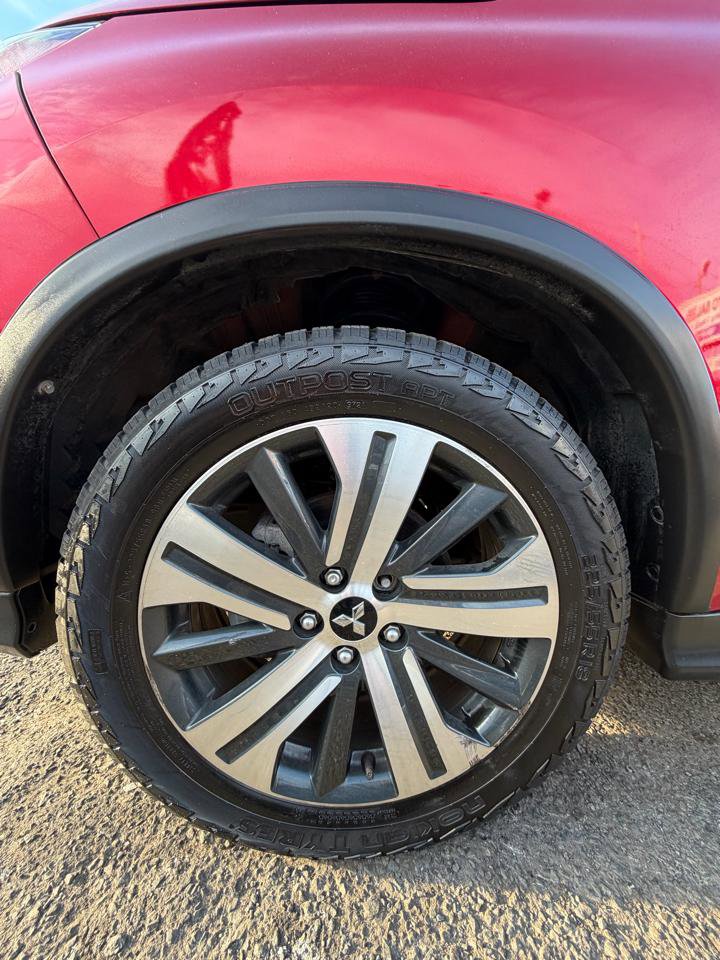 Used 2024 Mitsubishi Outlander Sport ES image 12