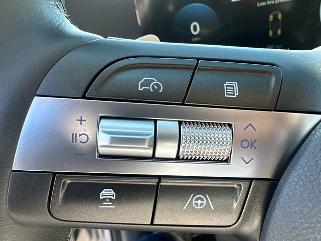 Used 2025 Hyundai Kona SEL image 26