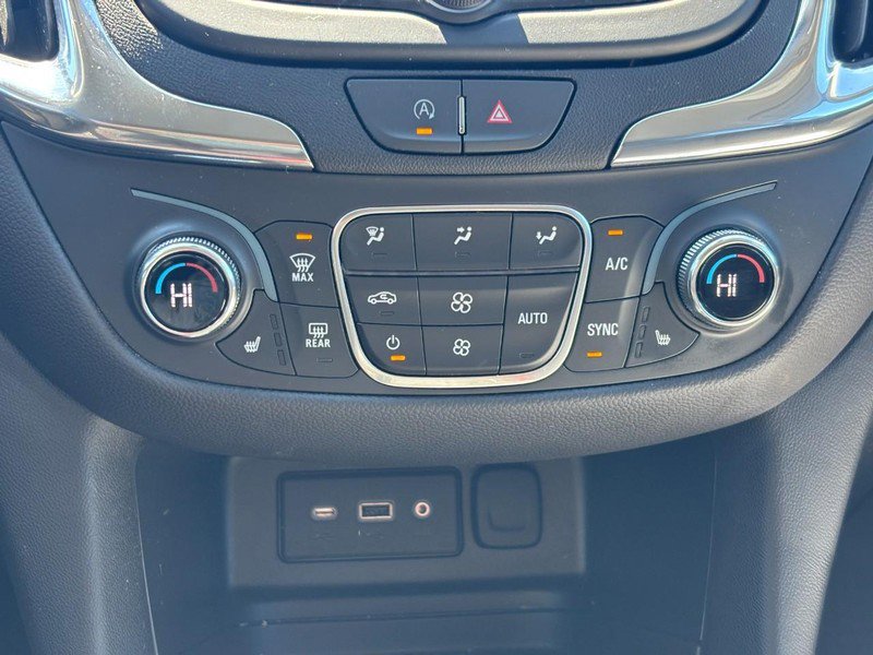 Certified 2024 Chevrolet Equinox LT w/ LPO, Floor Liner Package image 22